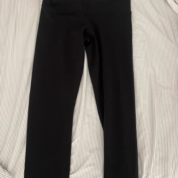 Lululemon Wunder Under leggings size 6 reversible! - Picture 6 of 9